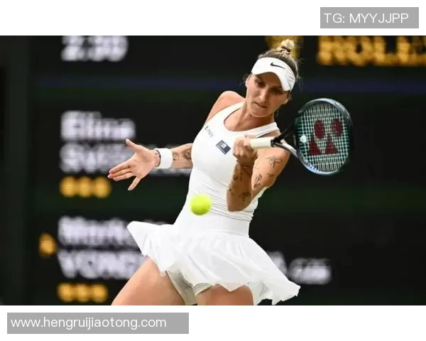 足球明星意外现身前女友婚礼现场引发热议情感纠葛再度成为焦点 足球明星意外现身前女友婚礼现场引发热议情感纠葛再度成为焦点