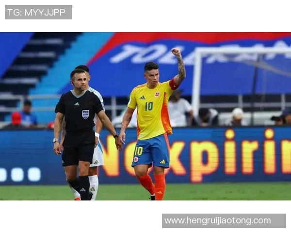 足球明星的财富揭秘他们的收入来源与奢华生活方式的真实面貌