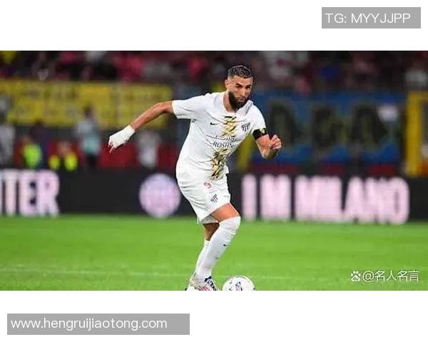 全球知名足球明星前锋盘点及其职业生涯成就分析 全球知名足球明星前锋盘点及其职业生涯成就分析